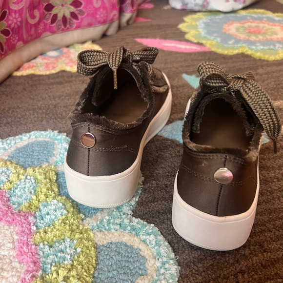 Mossimo Green Sneakers | Dark Green Satin Tennis Shoes | Fun Sneakers - Picture 6 of 9